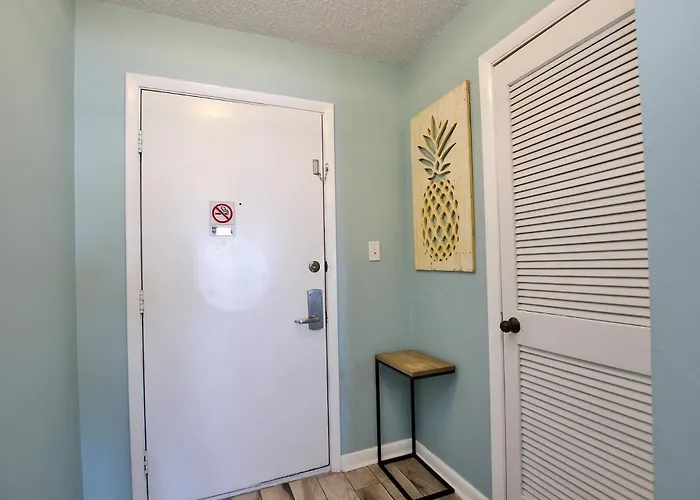 Compass Point 205 By Youngs Suncoast