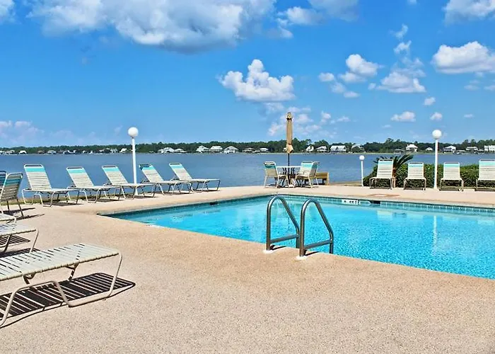 Compass Point 205 By Youngs Suncoast Apartment