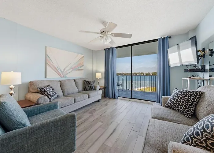 Compass Point 205 By Youngs Suncoast Apartment *